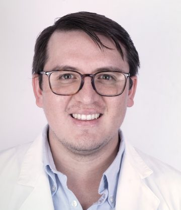 Dr. Cristóbal Araya Salas