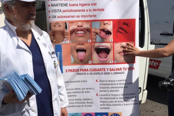 BESA LA VIDA- SACA LA LENGUA 2